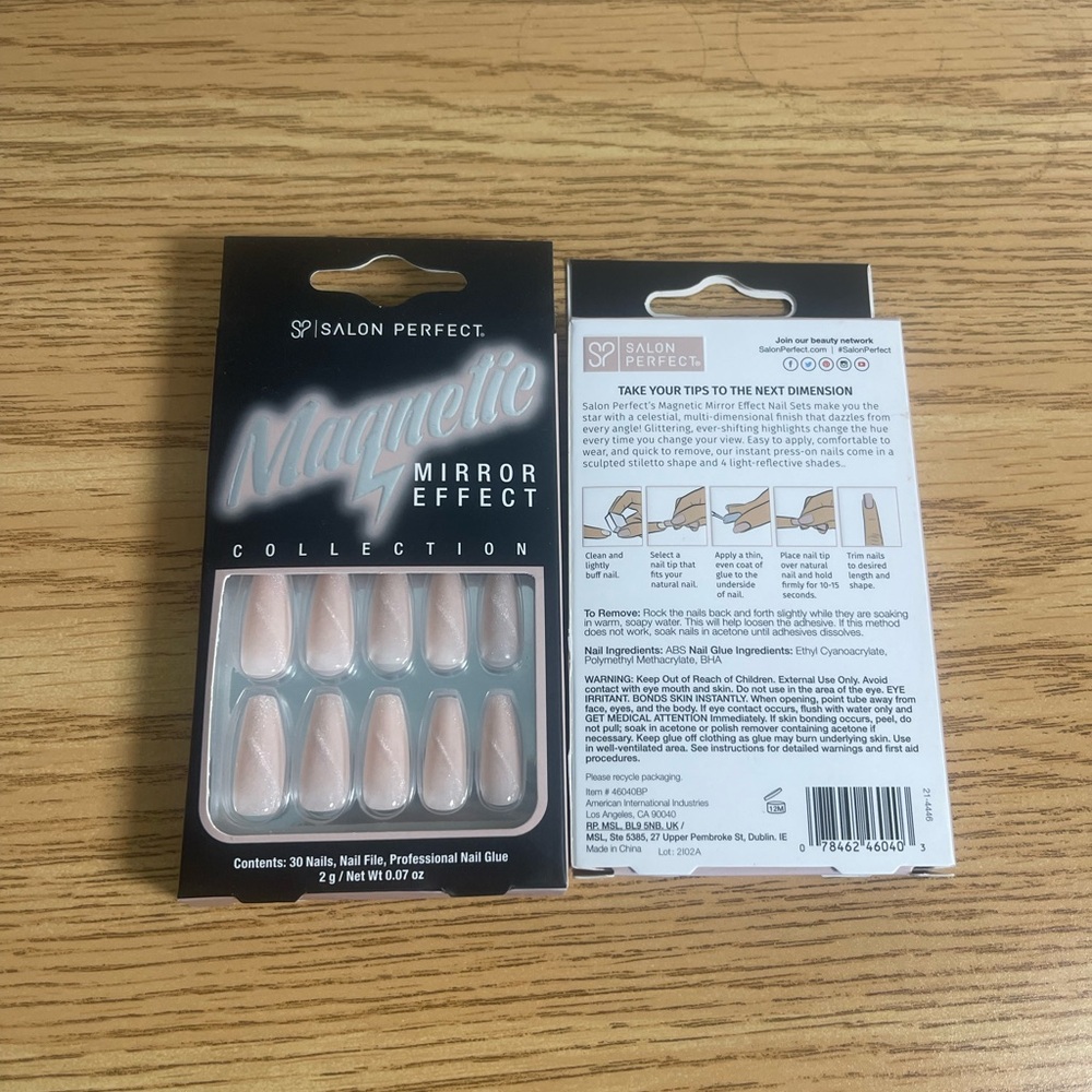 Salon Perfect Magnetic Mirror Effect Nails
